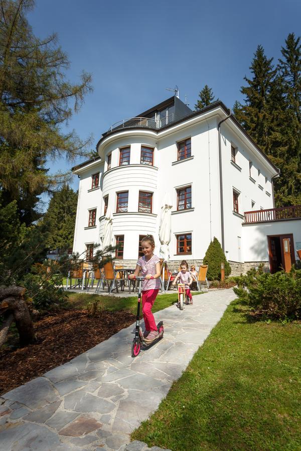 Bedriska Wellness & Hotel